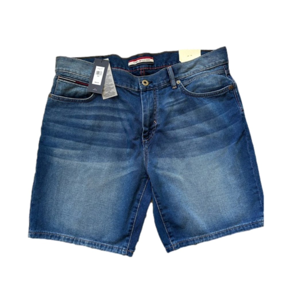 NWT Tommy Hilfinger Women’s denim shorts size 36